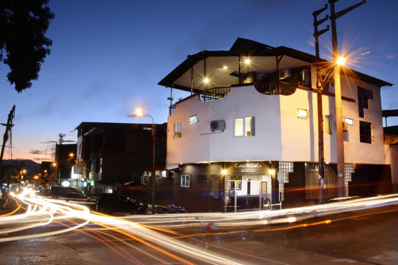 Hostal Casa Blanca Tarapoto Exterior photo